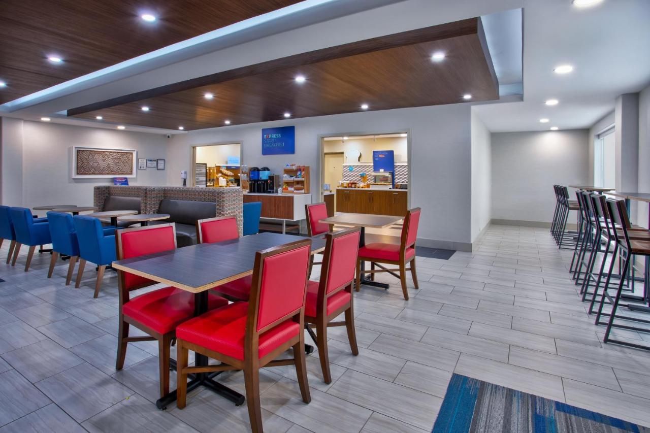 Holiday Inn Express Hotel And Suites Katy By Ihg Esterno foto