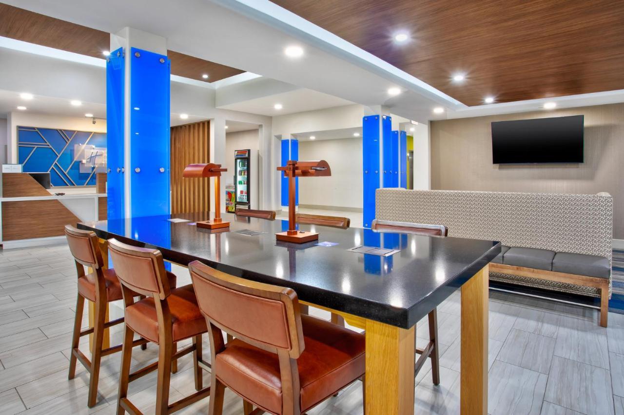 Holiday Inn Express Hotel And Suites Katy By Ihg Esterno foto