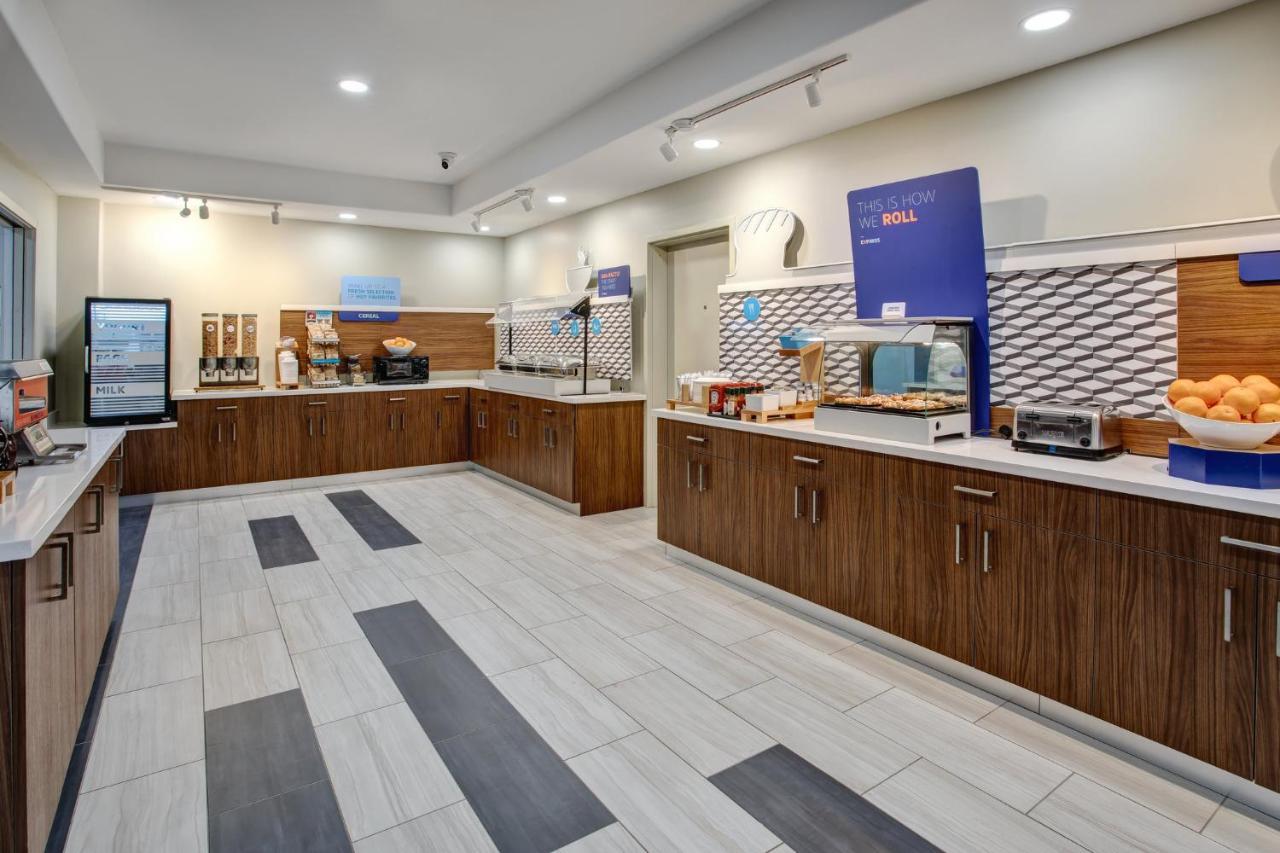 Holiday Inn Express Hotel And Suites Katy By Ihg Esterno foto