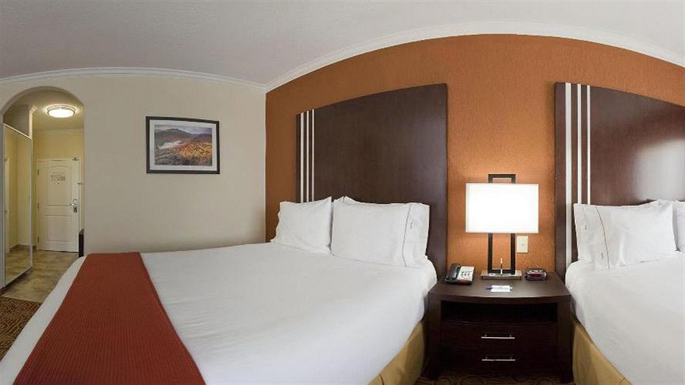 Holiday Inn Express Hotel And Suites Katy By Ihg Esterno foto