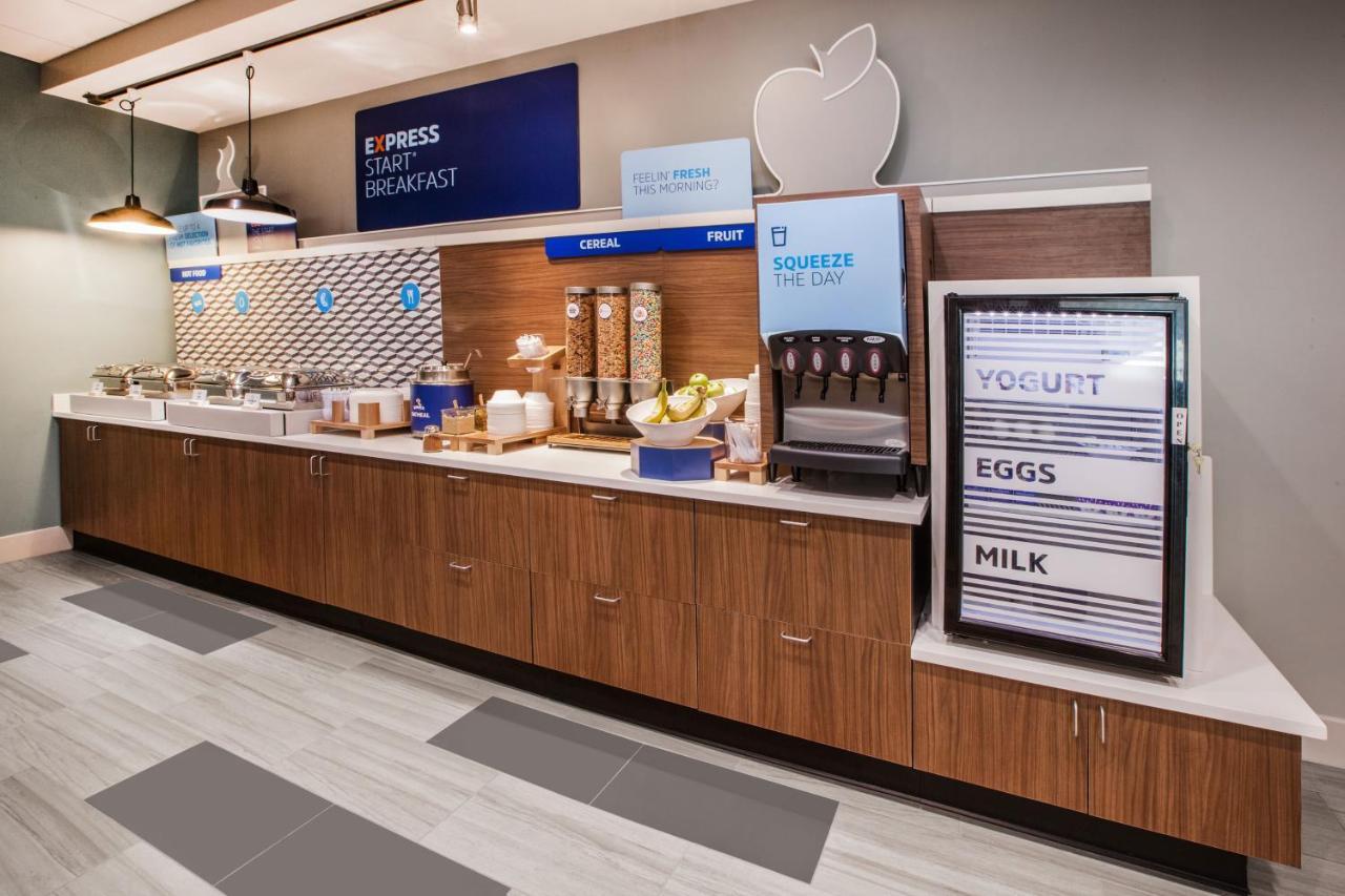 Holiday Inn Express Hotel And Suites Katy By Ihg Esterno foto